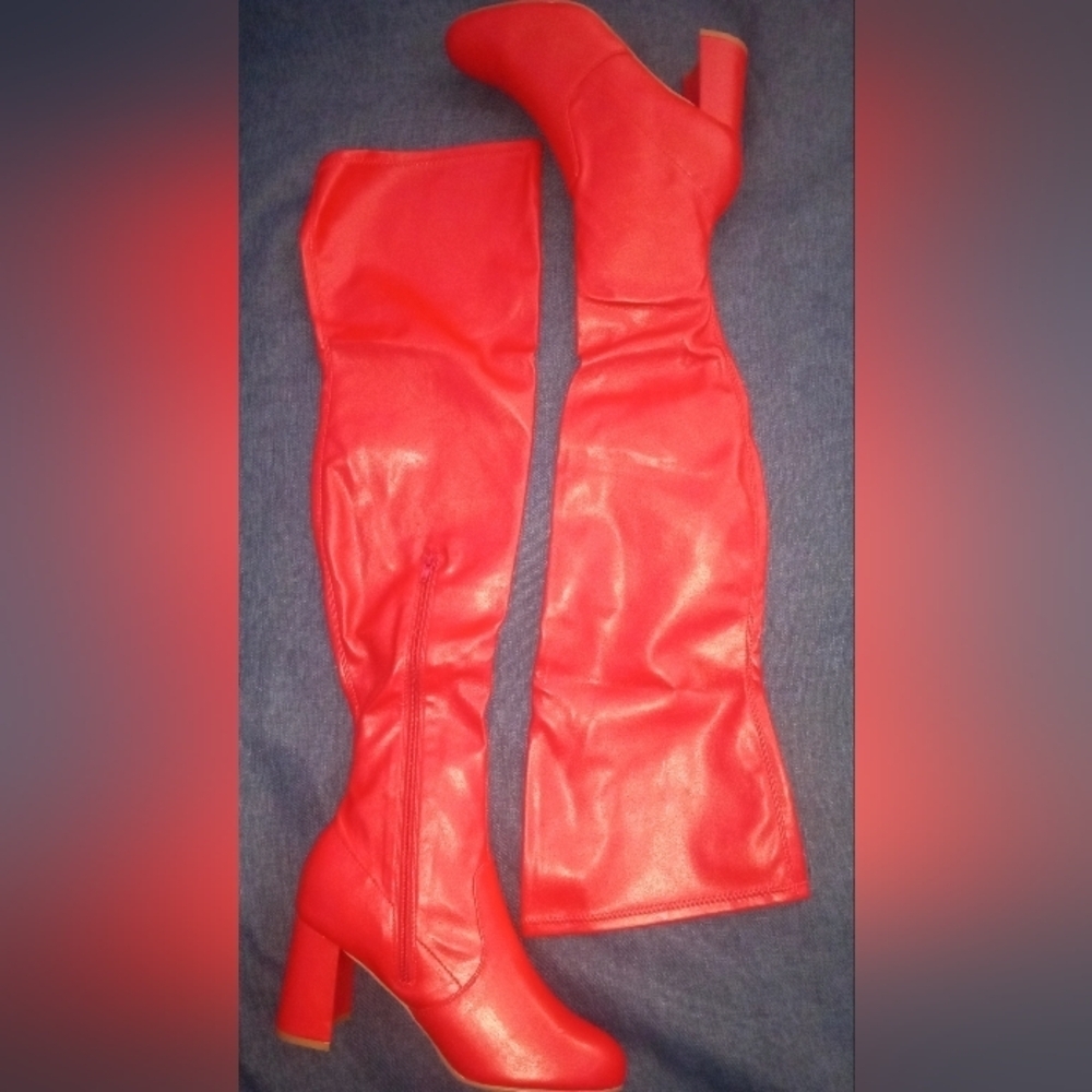 AZALEA WANG " Project CoverGirl Code:Red" Over-the-Knee Boots